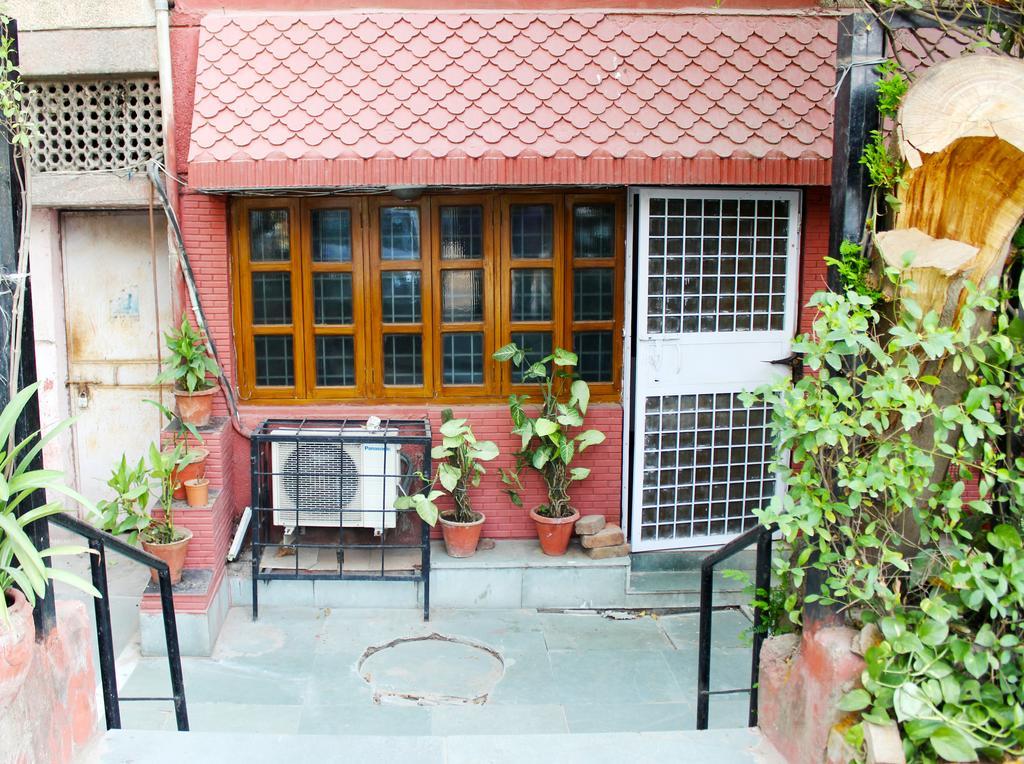 Hotel Delhi Marine Club C6 Vasant Kunj Nuova Delhi Esterno foto